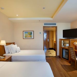 Habitación Superior con 2 Camas Individuales